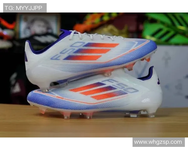 目前各大足球明星使用的足球鞋款式与性能分析