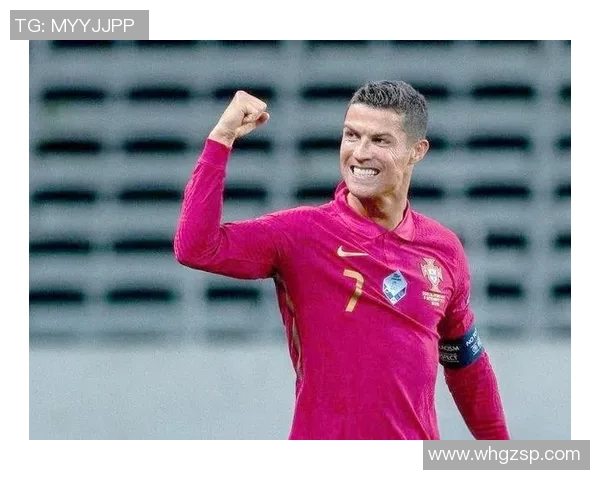 现任17号球衣足球明星的辉煌历程与未来展望分析